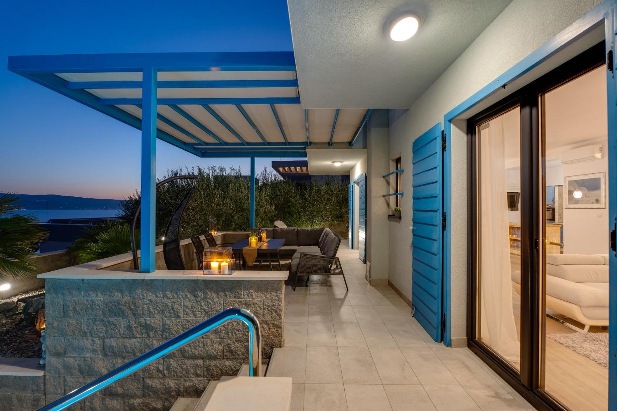 Villa Allegra With 32Msq Heated Pool, 300M Far From Sandy Beaches, Open Sea View Omis Exterior photo